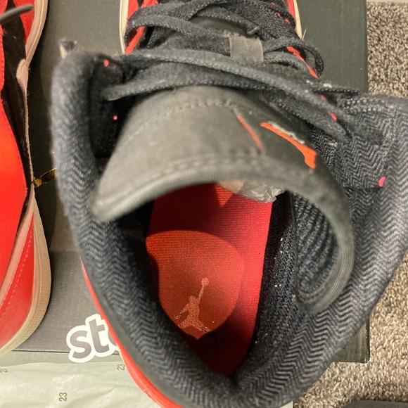 Nike Air Jordan1 Retro Infrared 23 - Picture 7 of 8